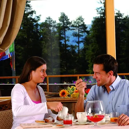 Shandranj Otel Tesero