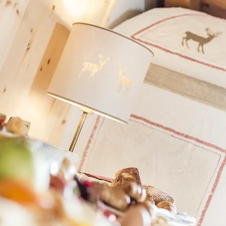 Otel Shandranj 4*